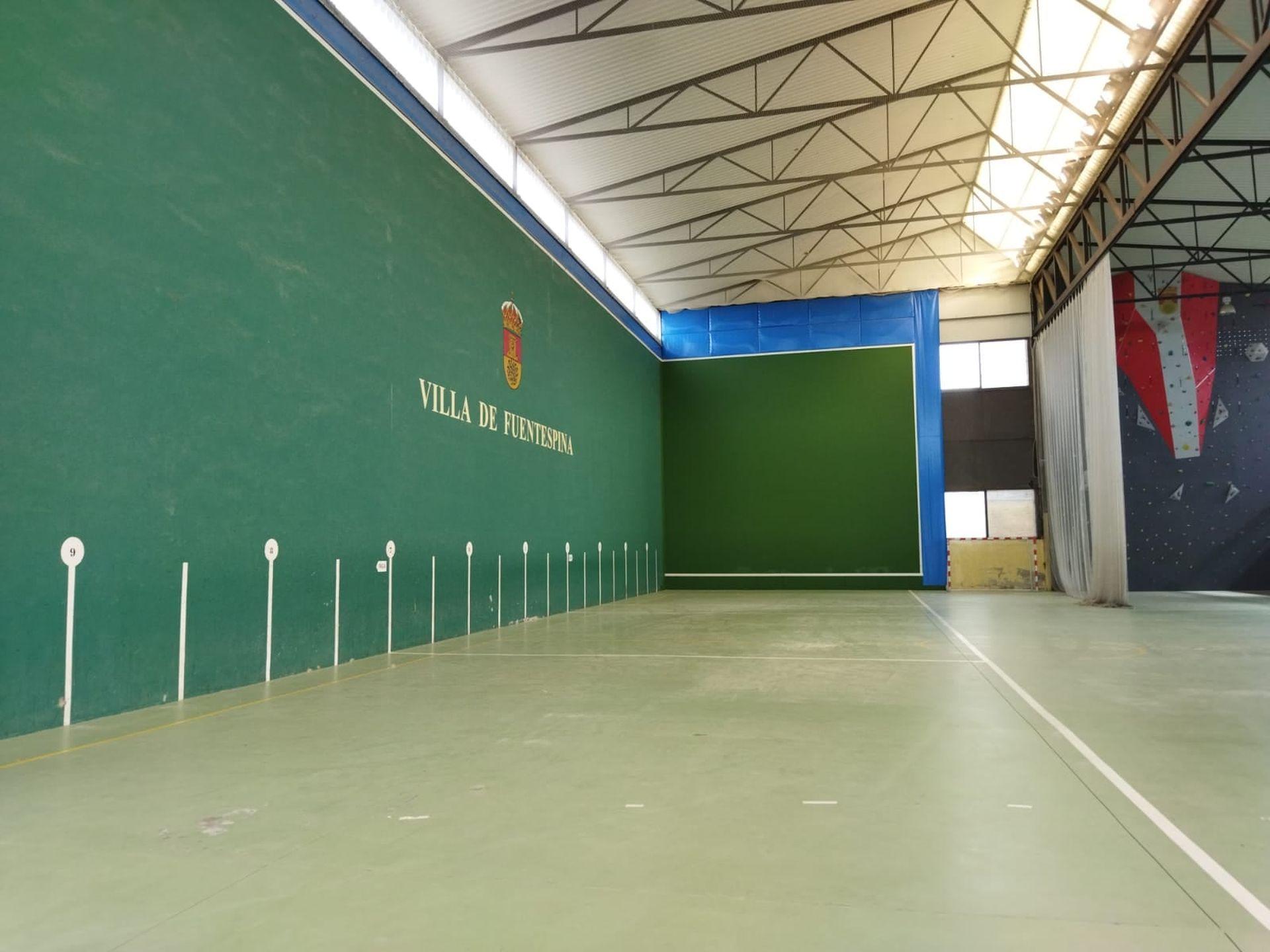 Polideportivo - Rocódromo